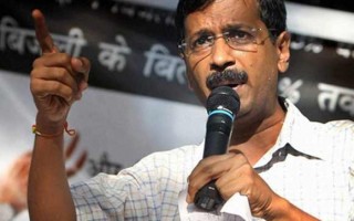 Delhi CM Arvind Kejriwal to sit on dharna if cops not suspended