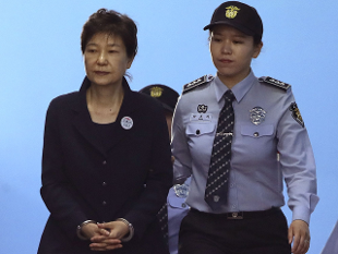 Image result for park geun-hye in handcuffs