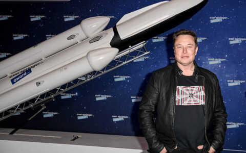 BERLIN, GERMANY DECEMBER 01:  SpaceX owner and Tesla CEO Elon Musk poses on the red carpet of the Axel Springer Award 2020 on December 01, 2020 in Berlin, Germany.  (Photo by Britta Pedersen-Pool/Getty Images)