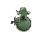 Linking machine manufacturers and suppliers