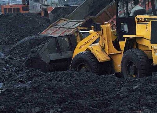 Coal India shares fall 3% on dismal Q2 earnings