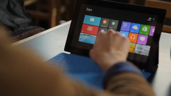 Microsoft has reportedly taken off the update of its Windows RT after some consumers complained of issues after downloading.