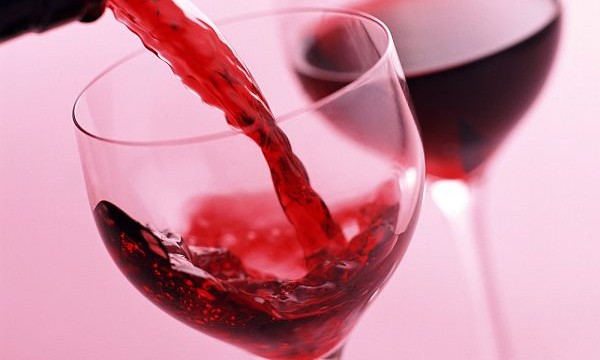 Why red wine is key to battling Alzheimer