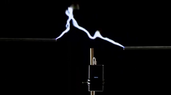 Soon, lighting bolt to charge mobile phones