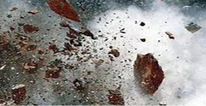 Eight injured in Manipur bomb explosion