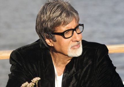Big B crosses seven million mark on Twitter