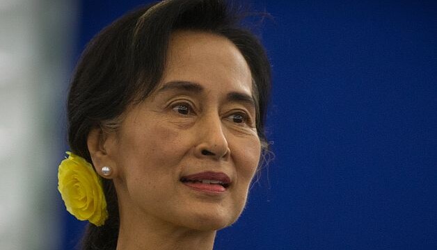 Myanmar to re-issue bank notes with national hero's image