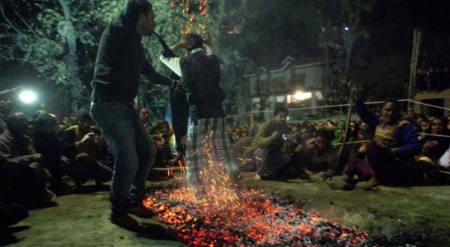 Curbs on Muharram processions hits life in Srinagar