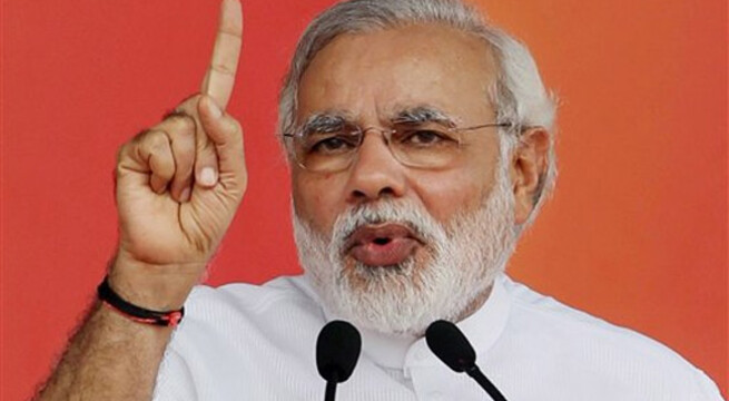 Better to be tea-seller than sell out the nation: Modi
