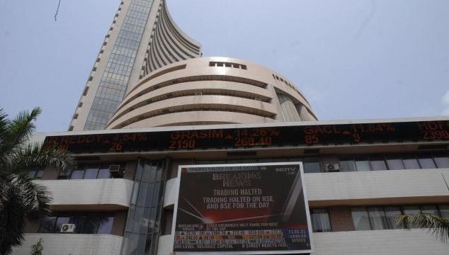Sensex up by 286 pts in late morning trade