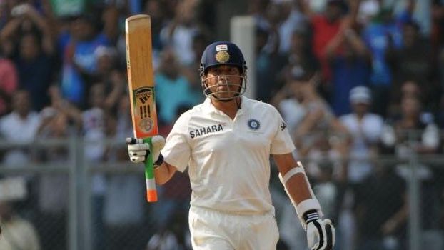 Tendulkar falls for 74, India lead by 100 runs