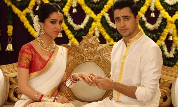 Shraddha's look in 'Gori Tere...' revealed