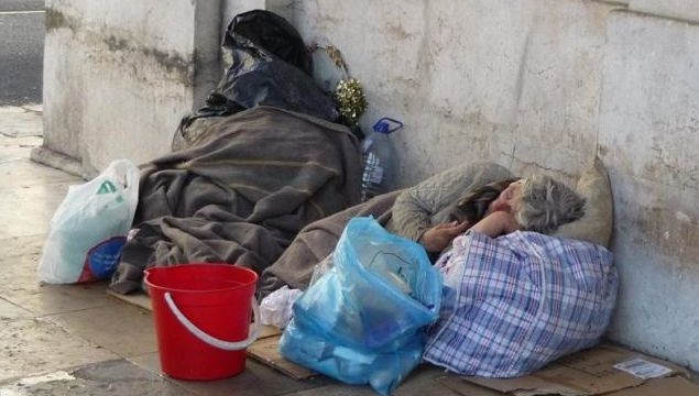 Population of homeless people in NY City and LA has increased by 27 percent
