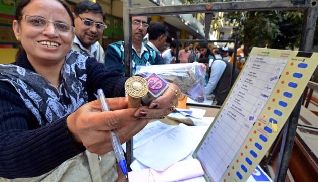 Elderly among first to vote in East Delhi