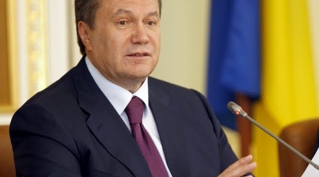 Ukraine president Viktor Yanukovich turns his back on turmoil, heads for China