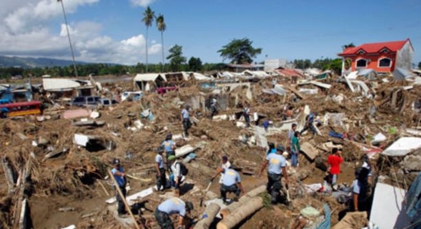 13 dead, 7 missing in Philippine floods